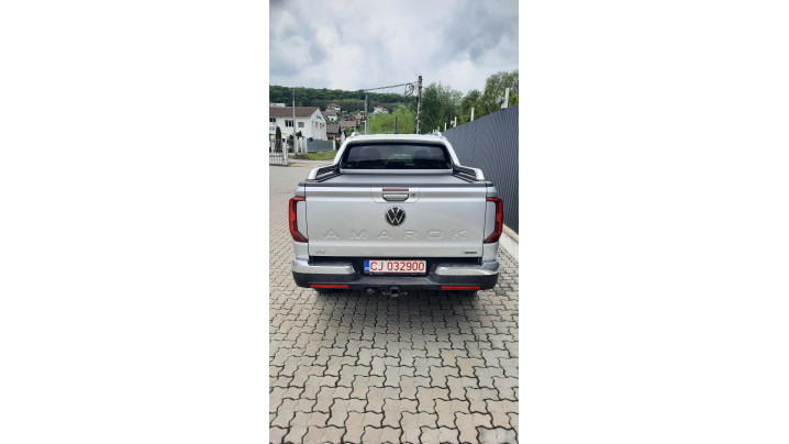 Roll Cover installed on Volkswagen Amarok 2023
