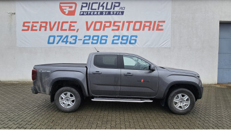 Montare Laderaumauskleidung, rulou bena und prag lateral pe Volkswagen Amarok 2023