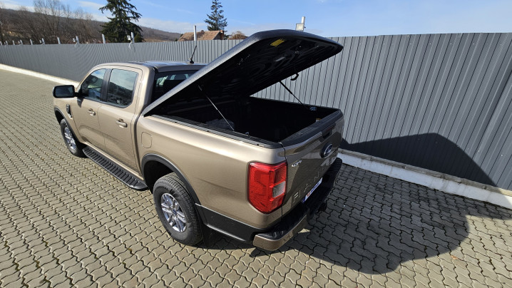 Tonneau Cover installed on Ford Ranger 2023