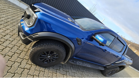 Window visors, hood guard installed Ford Ranger Raptor 2023