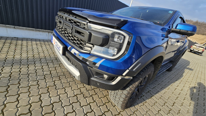 Window visors, hood guard installed Ford Ranger Raptor 2023