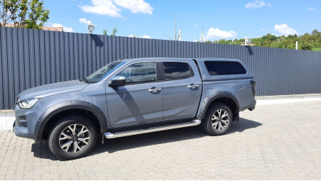 Montare hardtop pe Isuzu D-Max 2023