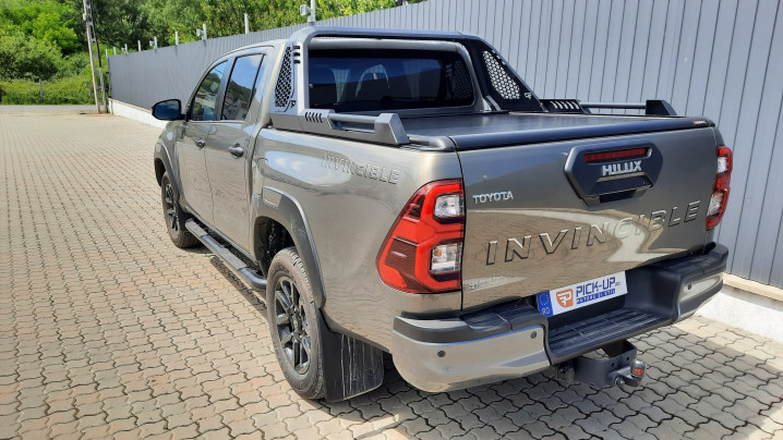 Montare rulou de bena si rollbar pe Toyota Hilux 2023