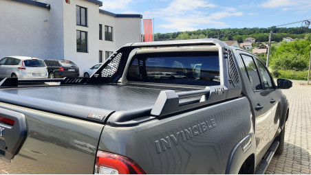 Montare rulou de bena si rollbar pe Toyota Hilux 2023