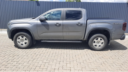 Montare rulou de bena, capitonaj si prag lateral pe Volkswagen Amarok 2024