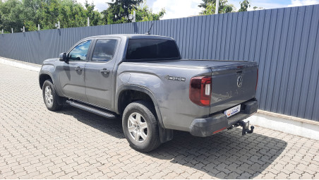 Montare rulou de bena, capitonaj si prag lateral pe Volkswagen Amarok 2024