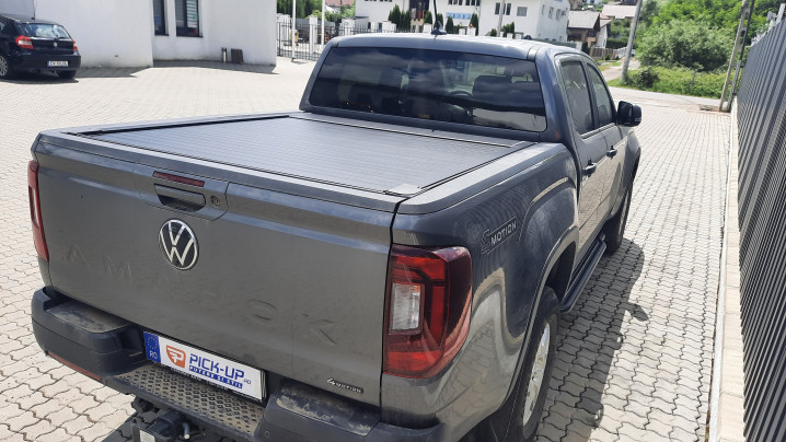 Montare rulou de bena, capitonaj si prag lateral pe Volkswagen Amarok 2024