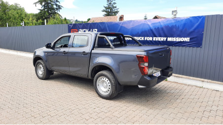 Montare rulou de bena und rollbar pe Isuzu D-Max 2023