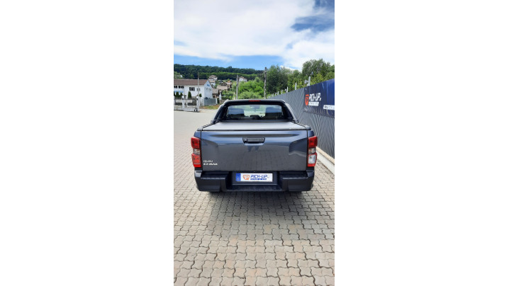 Roll Cover, rollbar installed on Isuzu D-Max 2023