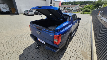Burkolat típusú platófedő zár beszerelése a Ford Ranger 2023-ra