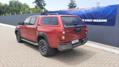 Keménytető / Felépítmény beszerelés a Toyota Hilux 2024-re 2