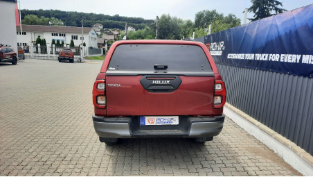 Montare hardtop pe Toyota Hilux 2024