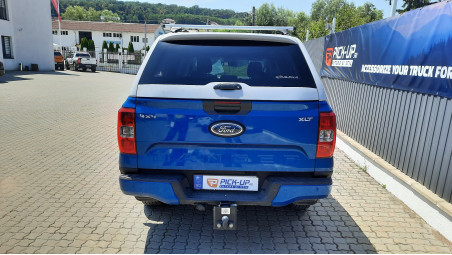 Canopy installed on Ford Ranger 2014