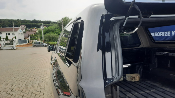 Montare hardtop pe Ford Ranger 2024