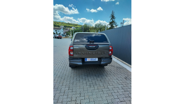 TOYOTA HILUX 8 august