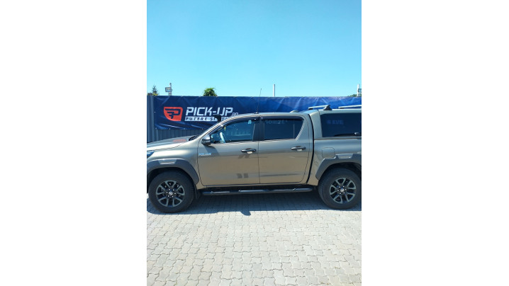 Montare hardtop pe Toyota Hilux 2020