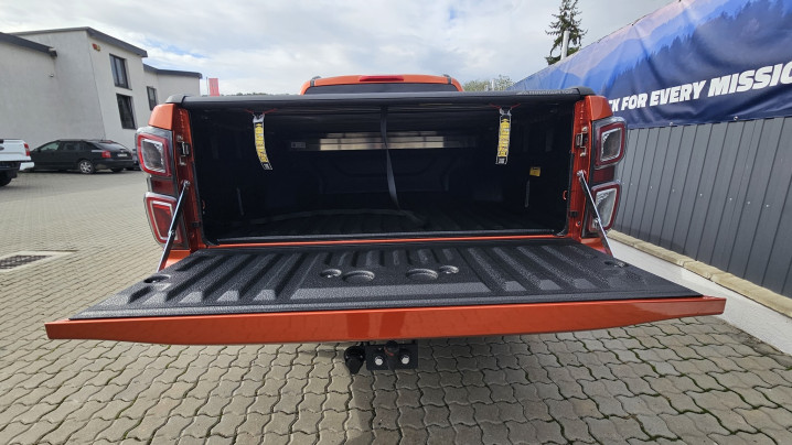 Montare rulou de bena pe Isuzu D-Max 2020