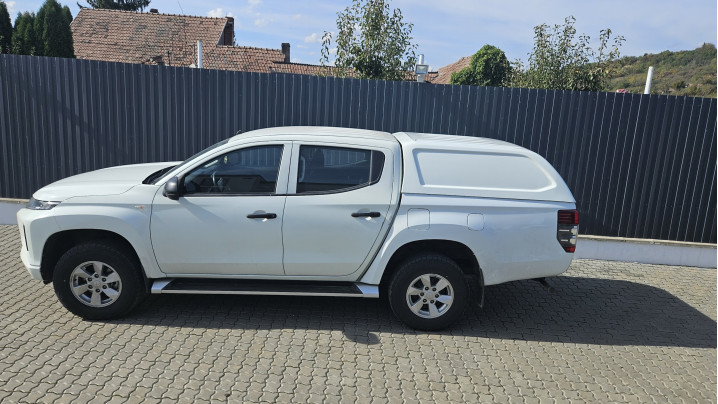 Montare hardtop und Laderaumauskleidung pe Mitsubishi L200 2020