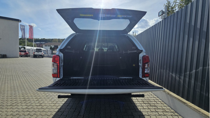 Montare hardtop und Laderaumauskleidung pe Mitsubishi L200 2020