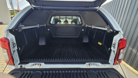 Montare hardtop und Laderaumauskleidung pe Mitsubishi L200 2020