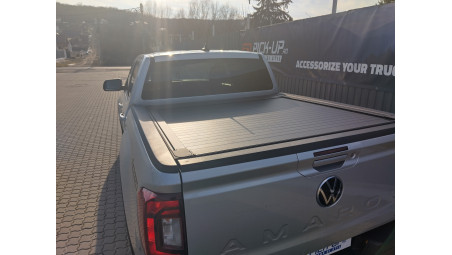 Montare rulou de bena , capitonaj bena si prag lateral pe Volkswagen Amarok 2024