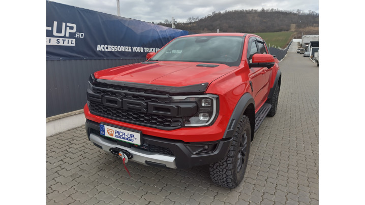 Winch, winch plate, window visors, hood guard installed on Ranger Raptor 2022
