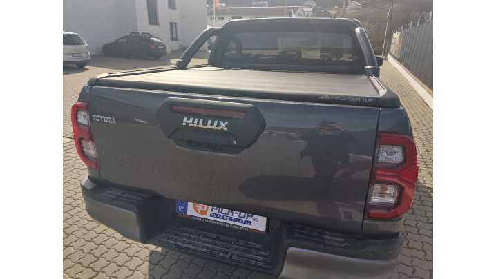 Montare rulou de bena, rollbar, Laderaumauskleidung, deflector geam und capota pe Toyota Hilux 2020
