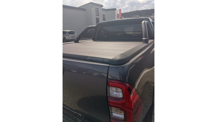 Montare rulou de bena, rollbar, capitonaj bena, deflector geam si capota pe Toyota Hilux 2020