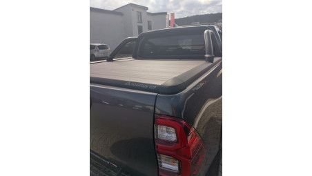 Montare rulou de bena, rollbar, Laderaumauskleidung, deflector geam und capota pe Toyota Hilux 2020