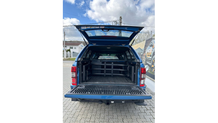 Bed extender installed on Ford Ranger Raptor 2019