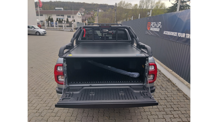 Montare capitonaj, troliu, suport troliu, rollbar, protectie margine bena pe Toyota Hilux 2022