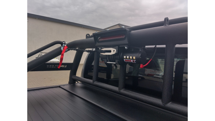 Montare capitonaj, troliu, suport troliu, rollbar, protectie margine bena pe Toyota Hilux 2022