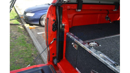 Cheder redőnytömítés Isuzu D-Max 2024 AK DS