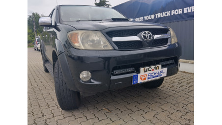 Montare reflectoare pe Toyota Hilux 2014