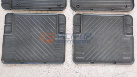 suzu D-Max 2012 PU CI interior mats suzu D-Max 2012 PU CI interior mats