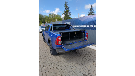 Roll Cover and rollbar installed on Toyota Hilux 2020