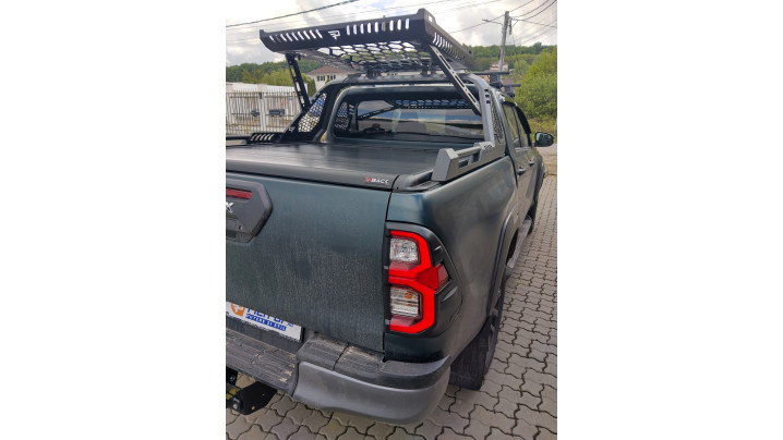 Montare rulou de bena, rollbar, bullbar, deflectoare pe Toyota Hilux 2020