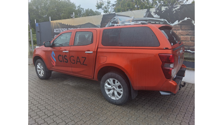 Montare hardtop pe Isuzu D-Max 2023