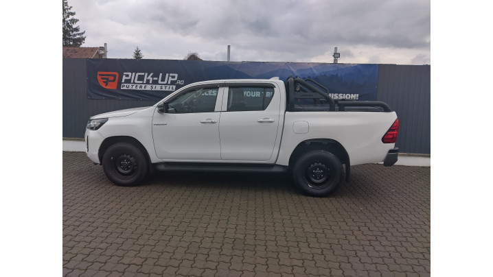Teljes felszereltségű Toyota Hilux 2019