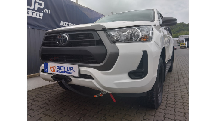 Echipare completa Toyota Hilux 2019