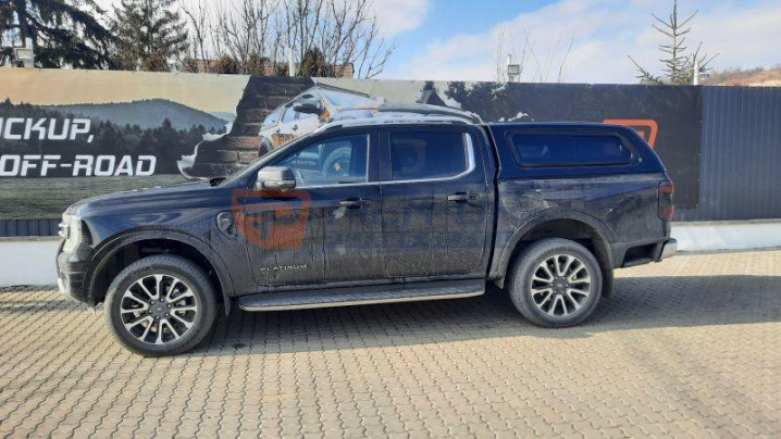 Keménytetős Ford Ranger 2022-2025 AK GSES tanúsítvány RITKA