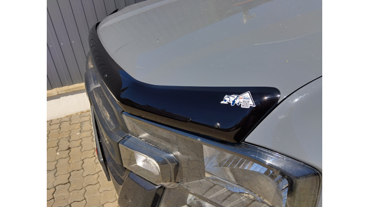 Montare deflector geam, capota pe Ford Ranger 2023