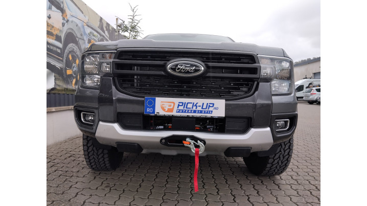 Montare hardtop, troliu und suport troliu pe Ford Ranger 2023