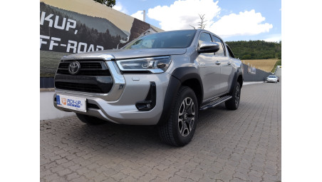 Toyota HIlux 2020 komplett felszereltsége