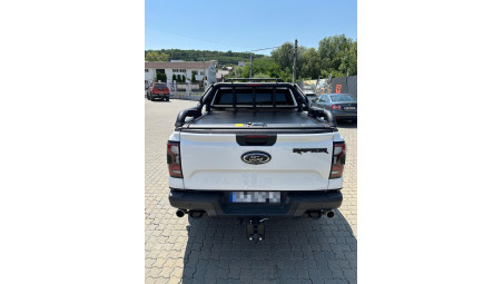 Bukócső és bukócső felszerelése a Ford Ranger Raptor 2025 modellre