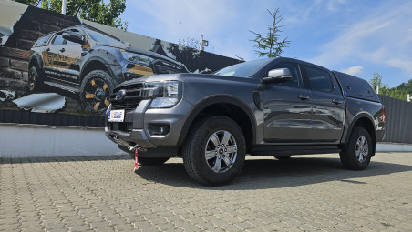 Csörlőrögzítés és csörlőtartó a Ford Ranger 2024-en