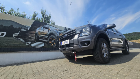 Winch plate-winch installed on Ford Ranger 2024 
