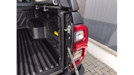 TOYOTA HILUX 2015+, 6 August 2025