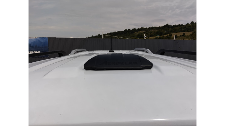 Montare ventilatie pe hardtop Aeroklas, instalat pe Volkswagen Amarok 2024