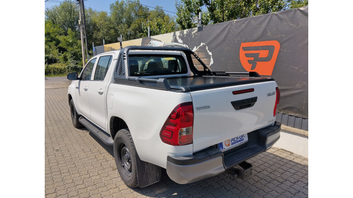 Montare rulou de bena, rollbar, capitonaj pe Toyota Hilux 2023